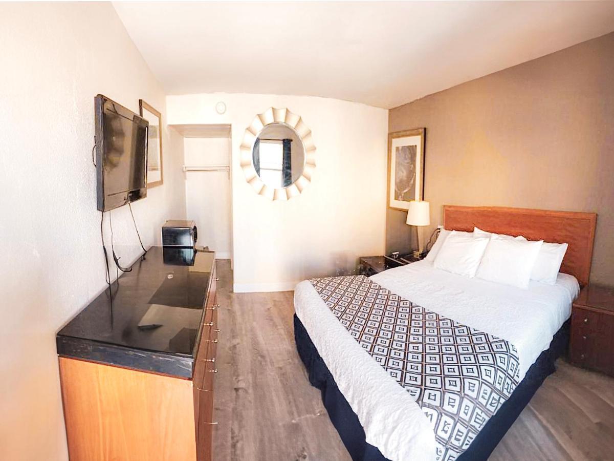 Penn Lodge Hotel&Suites Philadelphia - Bensalem Extérieur photo