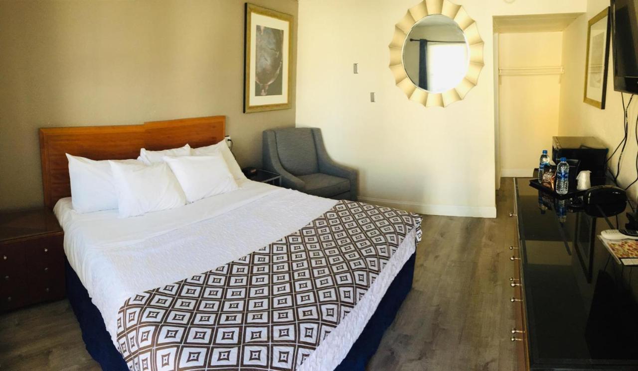 Penn Lodge Hotel&Suites Philadelphia - Bensalem Extérieur photo